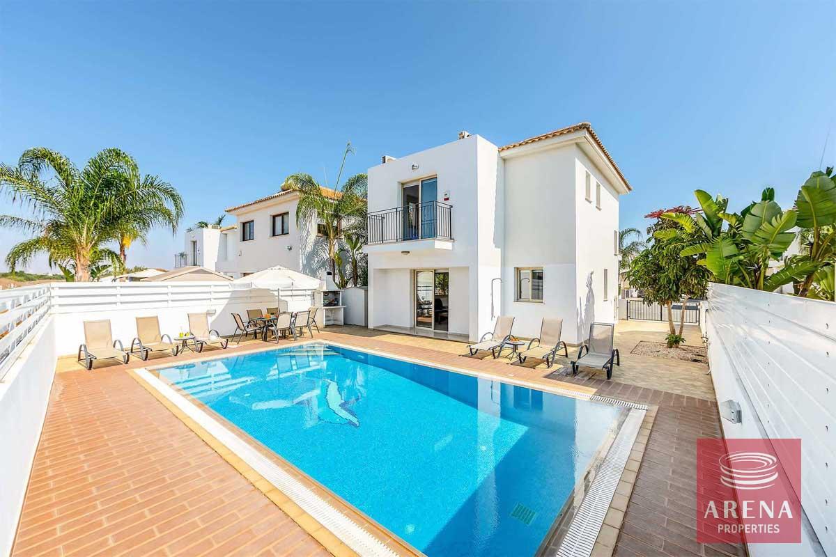 6-3-BED-VILLA-IN-PERNERA-6813