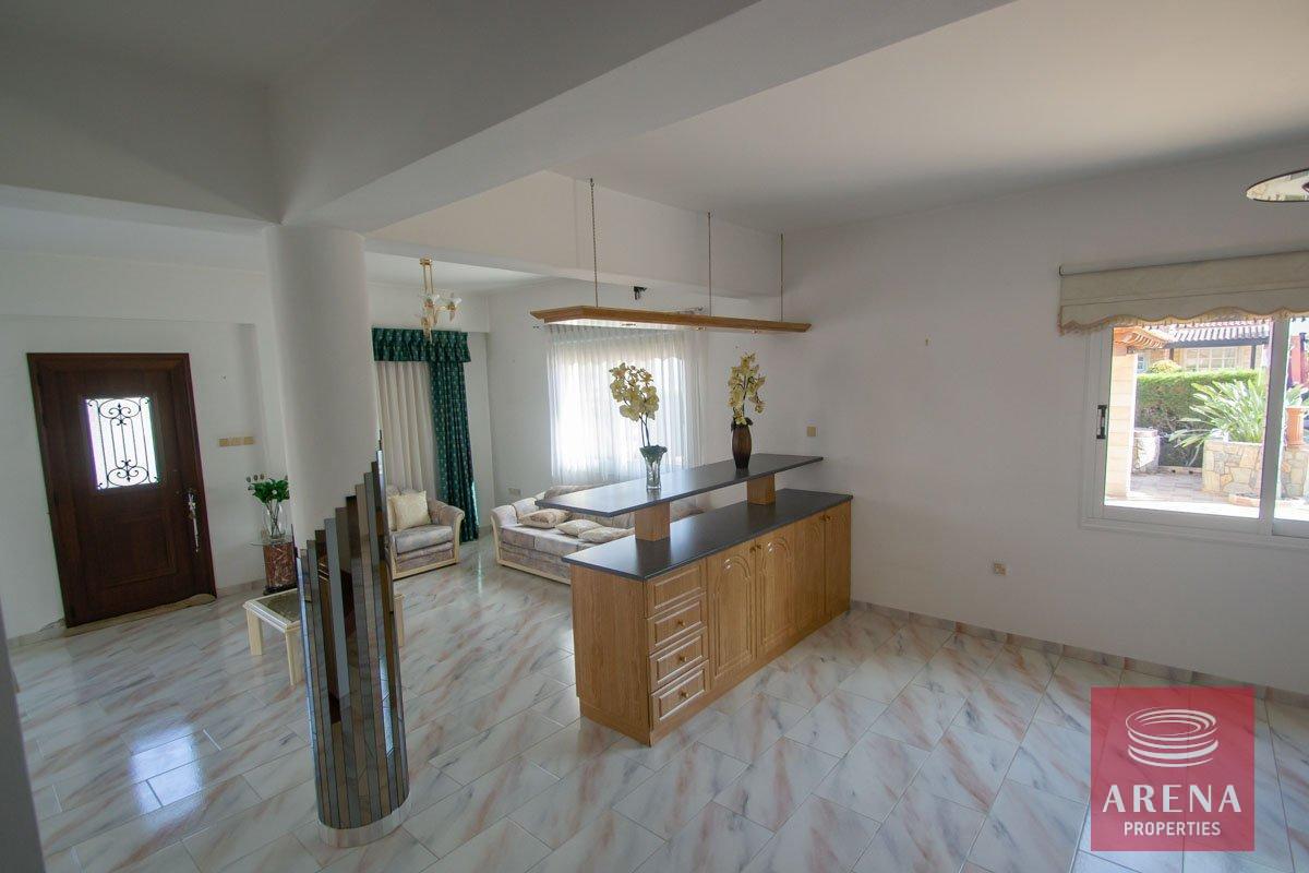 6-House-in-Paralimni-5409-2