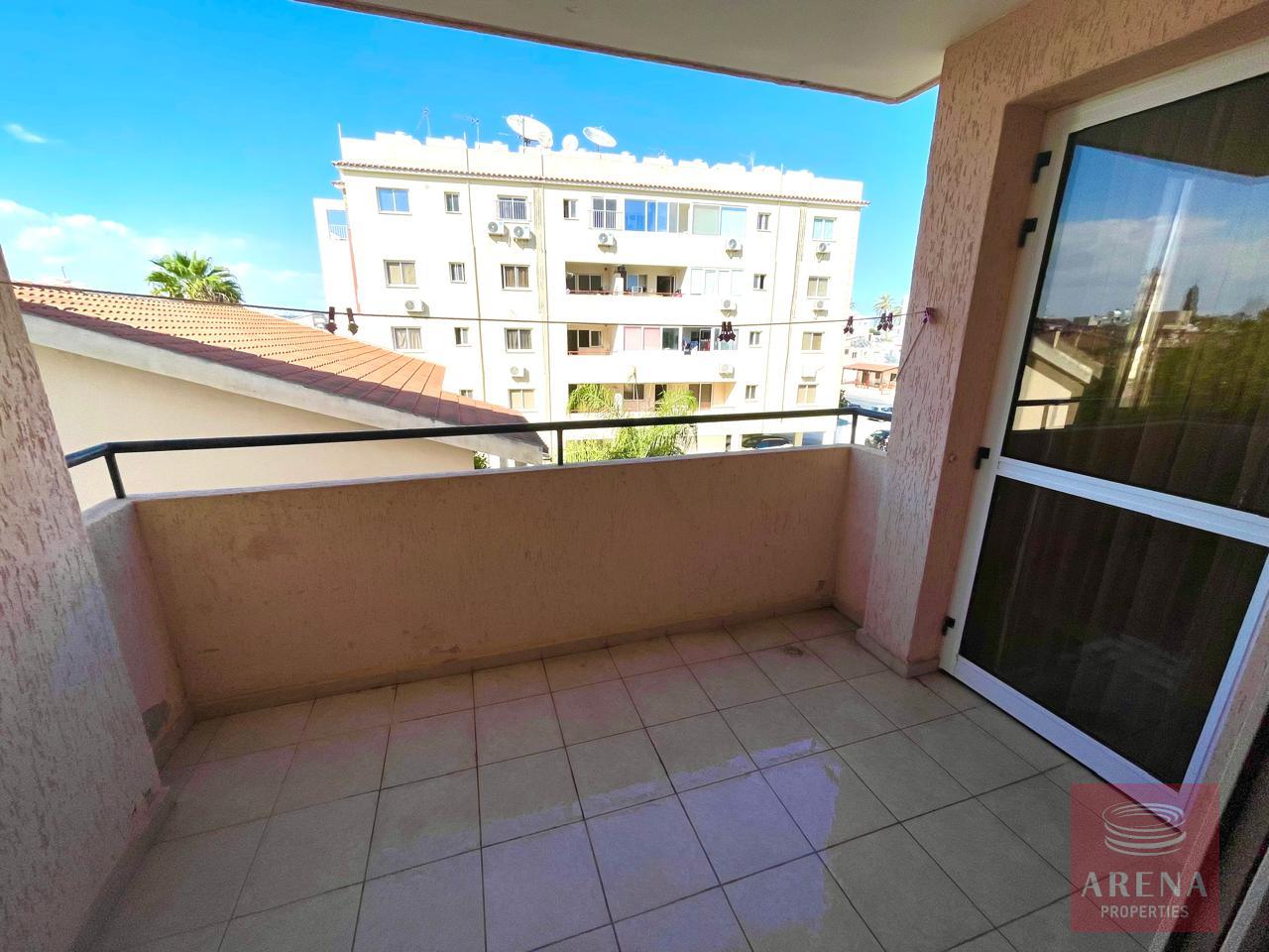 7-2-BED-APT-IN-LARNACA-8653-1