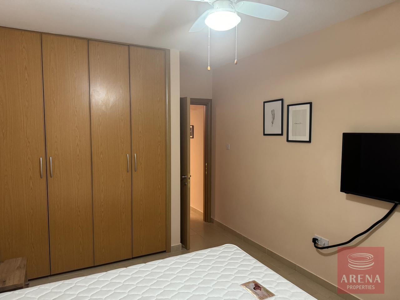 7-2-BED-APT-OROKLINI-7775-2