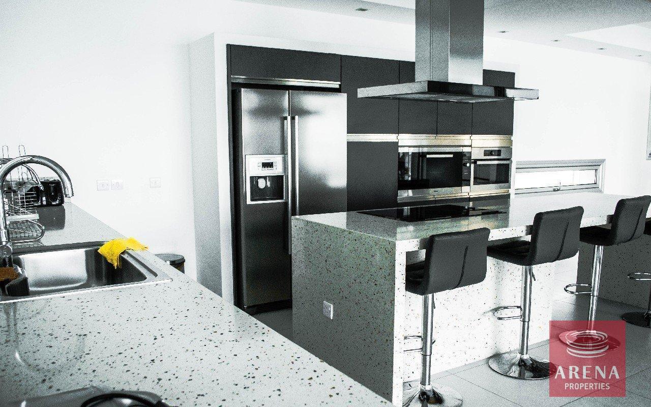 7-Villa-in-Larnaca-3911