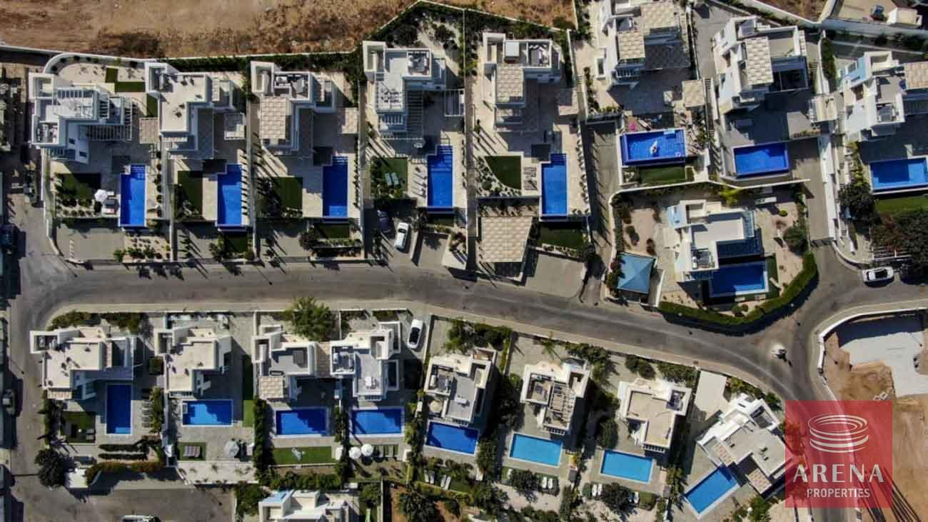 7-Villa-in-cape-greco-6024-1