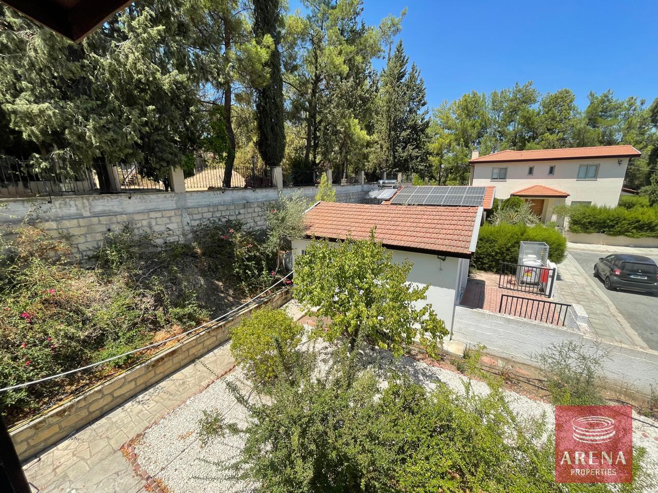 7-house-in-mosfiloti-8400