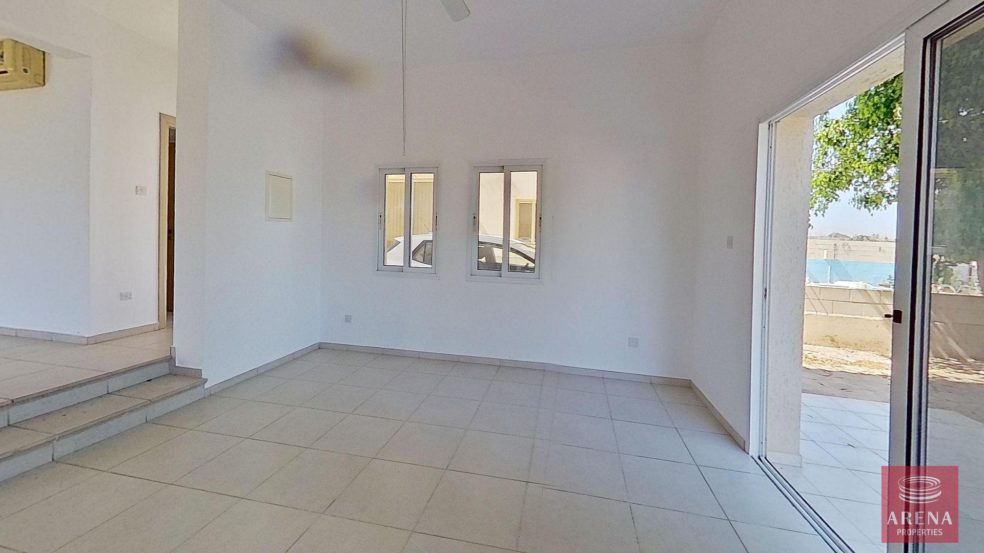 7-house-in-ormidia-8386