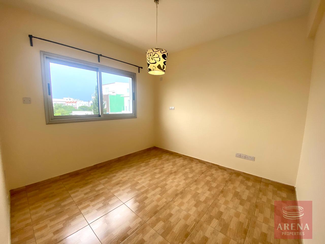 8-2-bed-apt-for-rent-in-paralimni-805-2