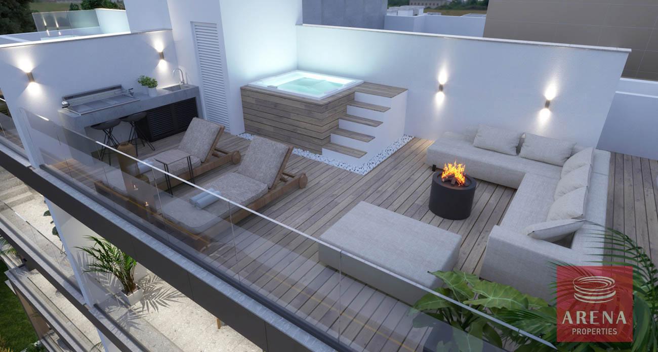 8-3-BED-APT-N-LIVADIA-7043-7