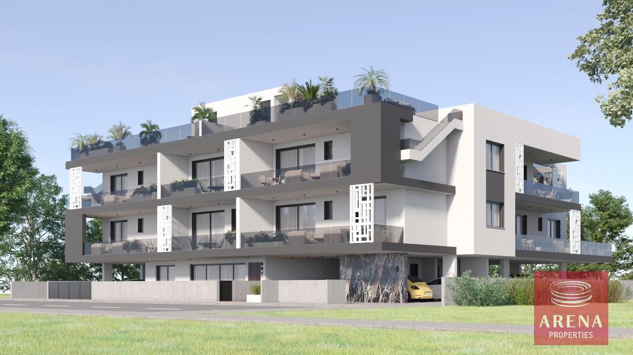 8-APTS-IN-ARADIPPOU-8989-5