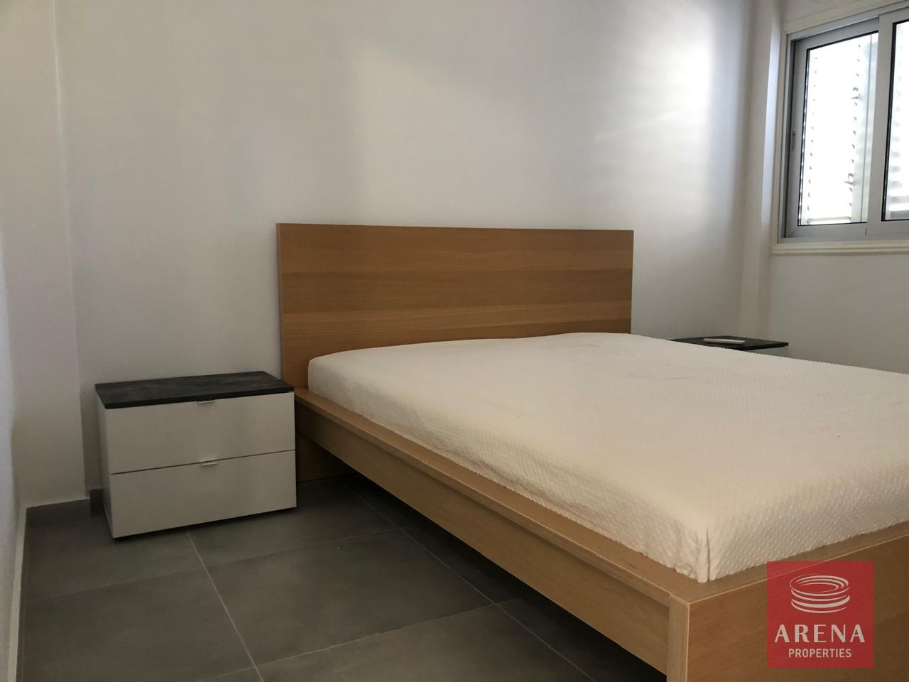 9-2-BED-APT-DEKELIA-8456