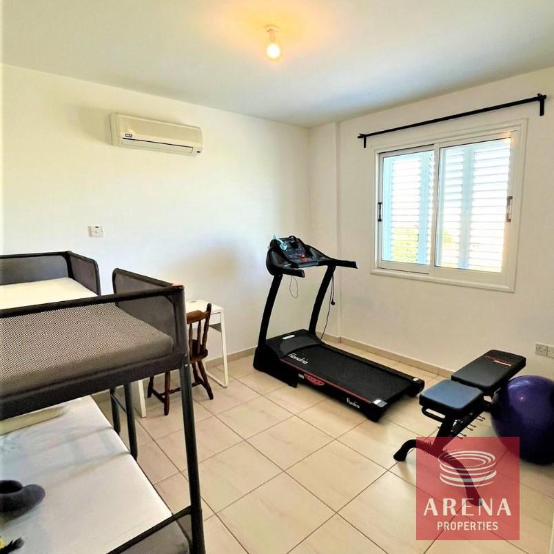 9-2-BED-APT-IN-DERYNIA-7407-1