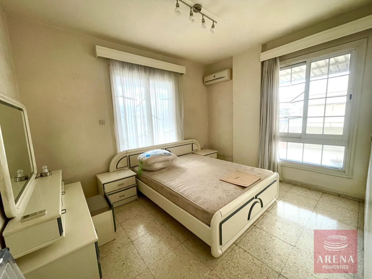 9-3-BED-APT-IN-NEW-MARINA-AREA-9032-1