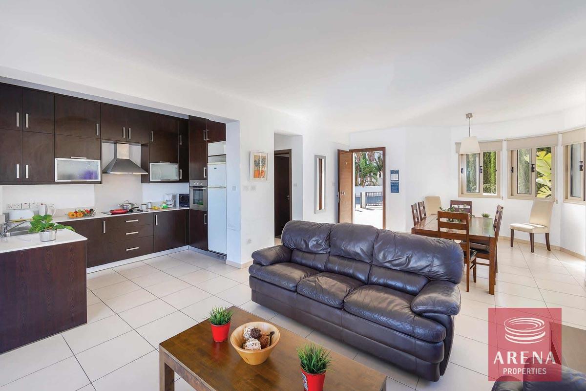 9-3-BED-VILLA-INPERNERA-6819