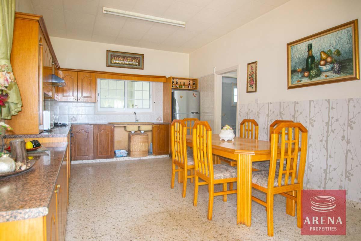 9-Houze-in-Ormidia-5450-2