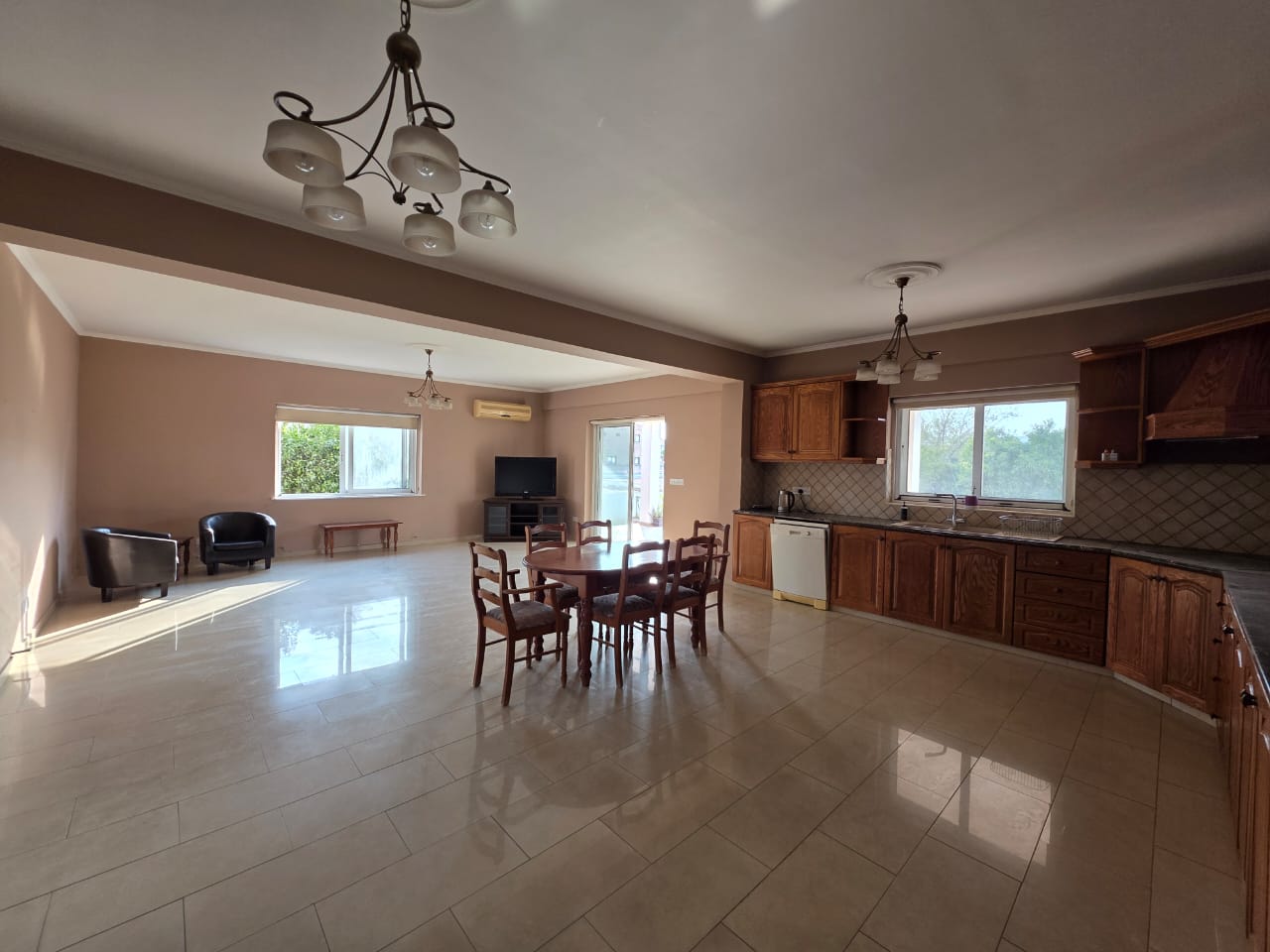 1-4-bed-villa-kiti-10153-34