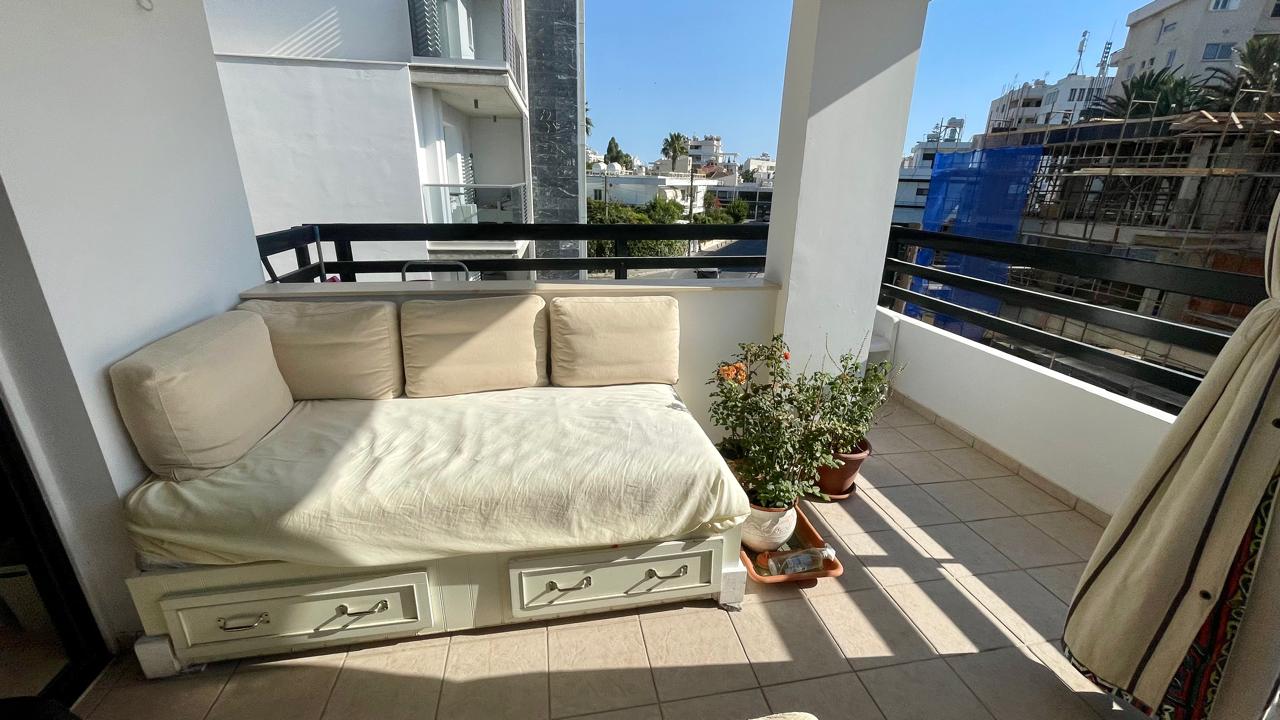 1-APT-IN-FANEROMENI-9875-19