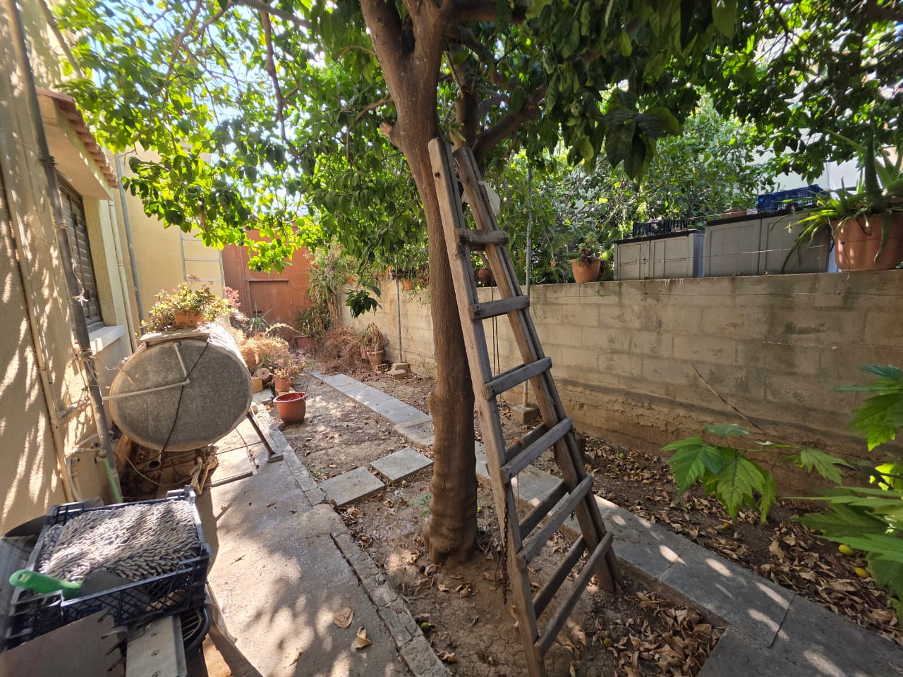 1-HOUSE-IN-FANEROMENI-9969-13-1