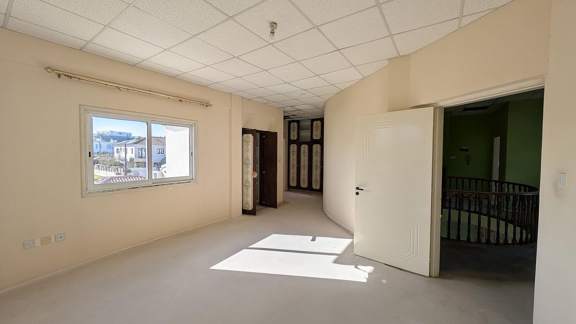 1-VILLA-ARADIPPOU-10341-16