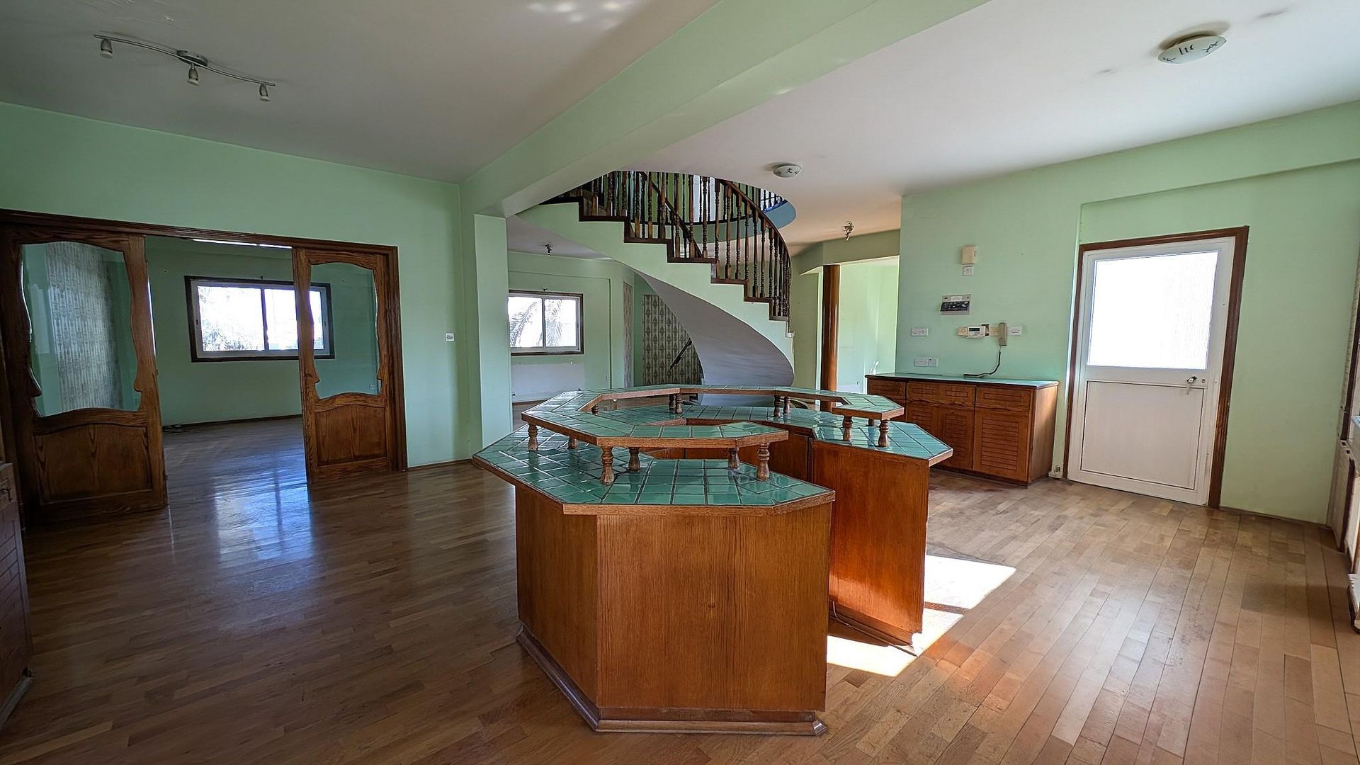 1-VILLA-ARADIPPOU-10341-4