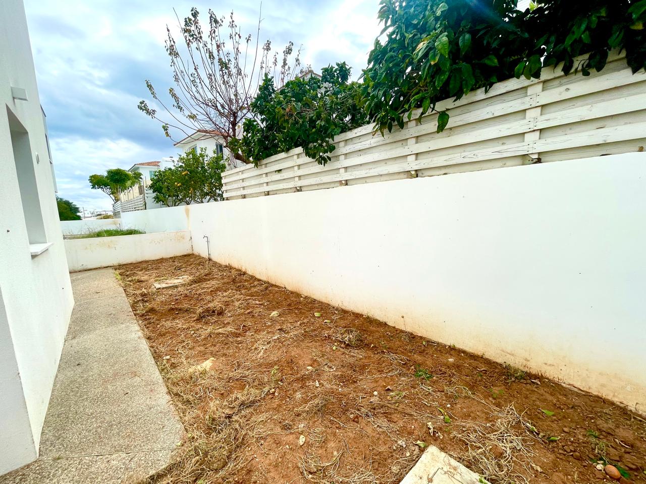 1-VILLA-IN-AYIA-TRIADA-9915-3