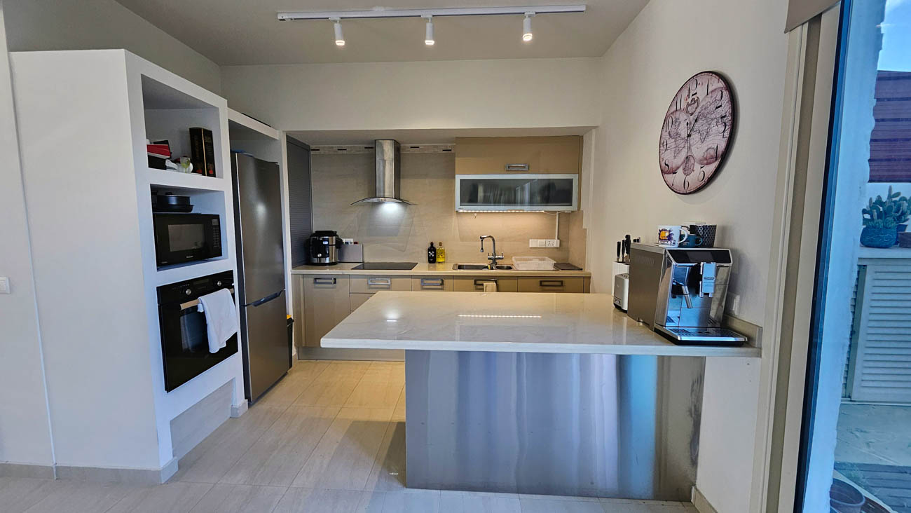 1-VILLA-N-KITI-10443-24