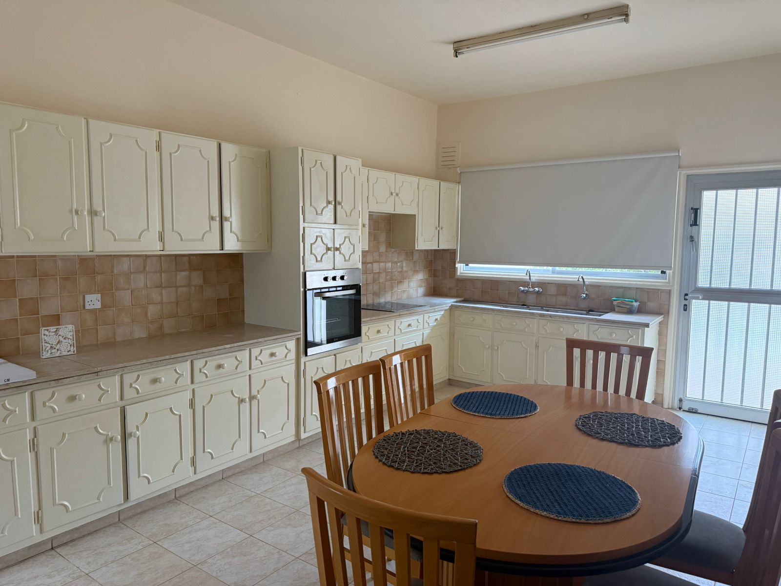 1-bungalow-rent-larnaca-10448-15-2