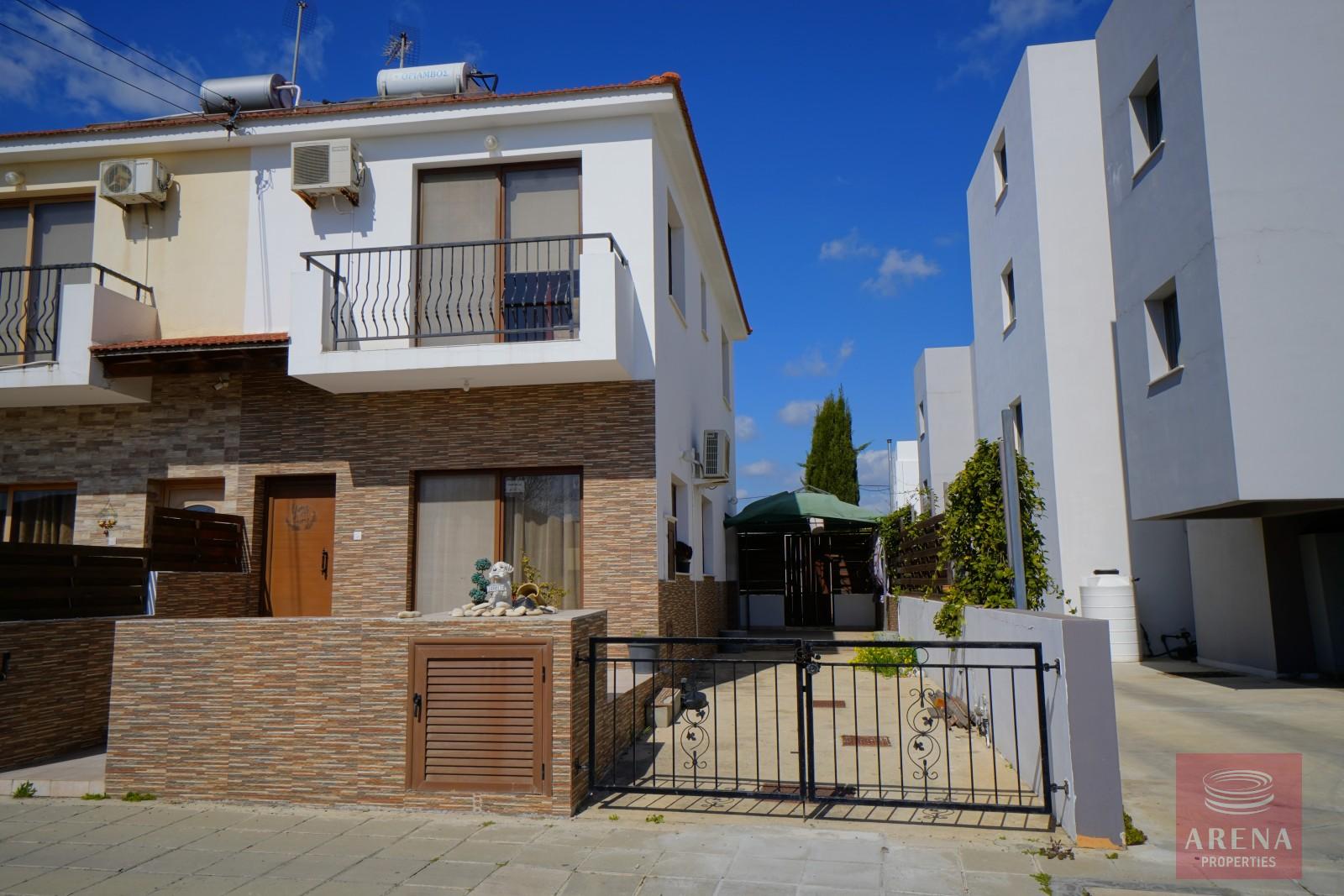 1-town-house-for-sale-in-kiti-7904