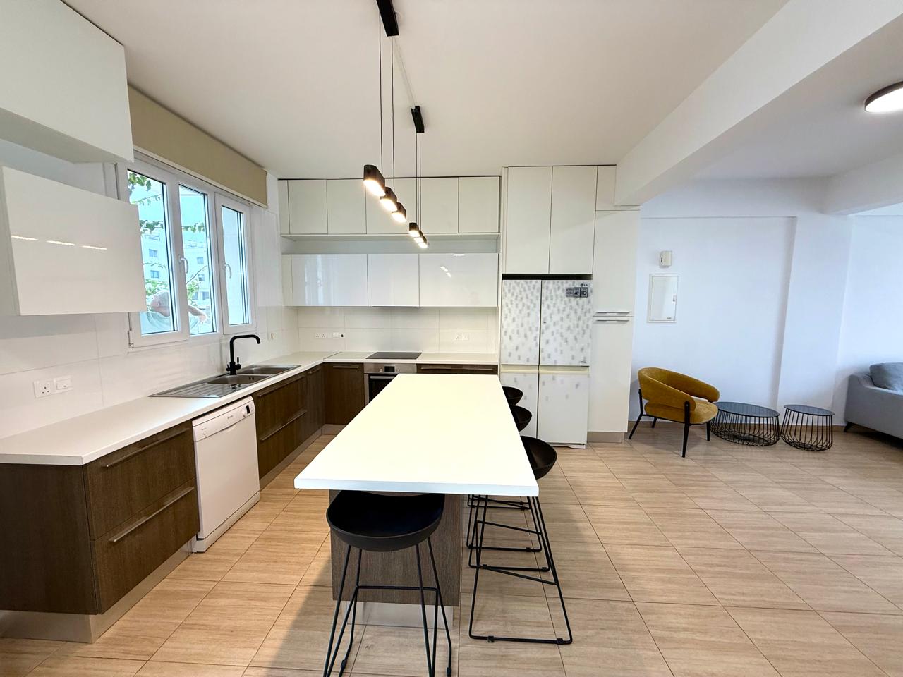 1-villa-livadia-10387-21