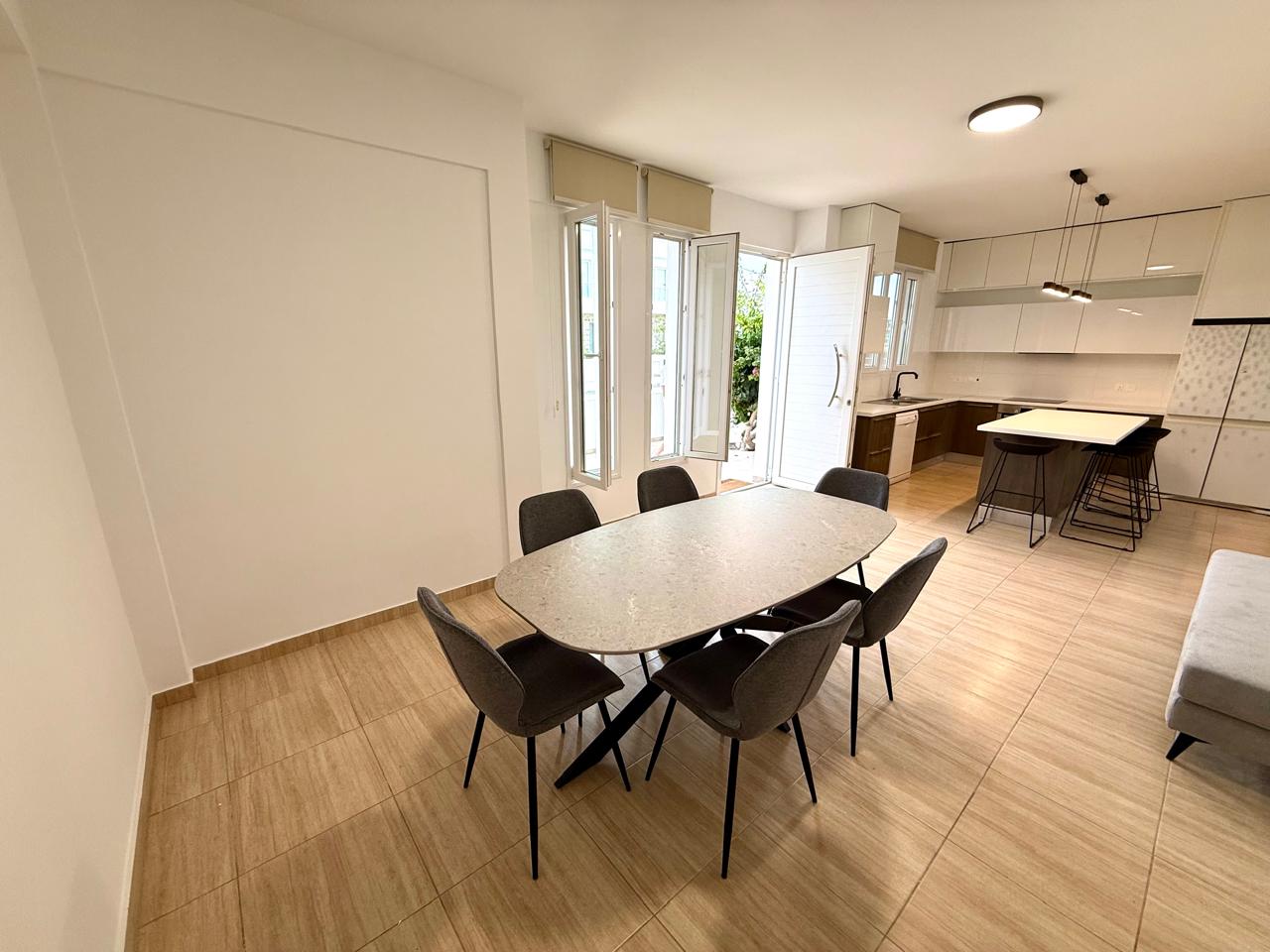 1-villa-livadia-10387-22