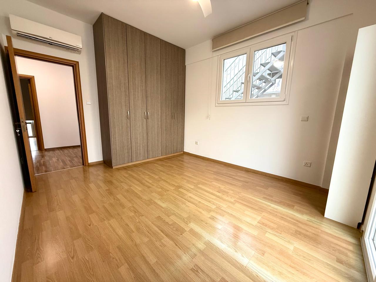 1-villa-livadia-10387-38