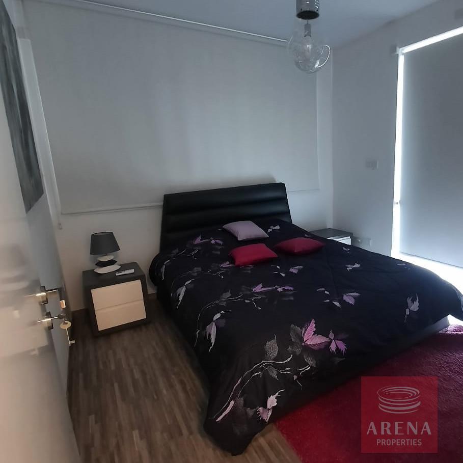 10-GF-APT-IN-MAKENZY-6127