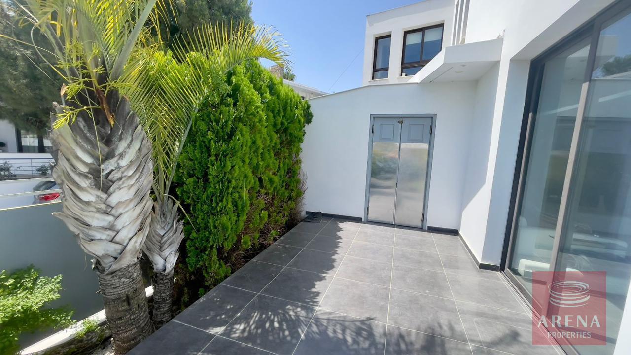 11-4-BED-VILLA-ARADIPPOU-8378-6