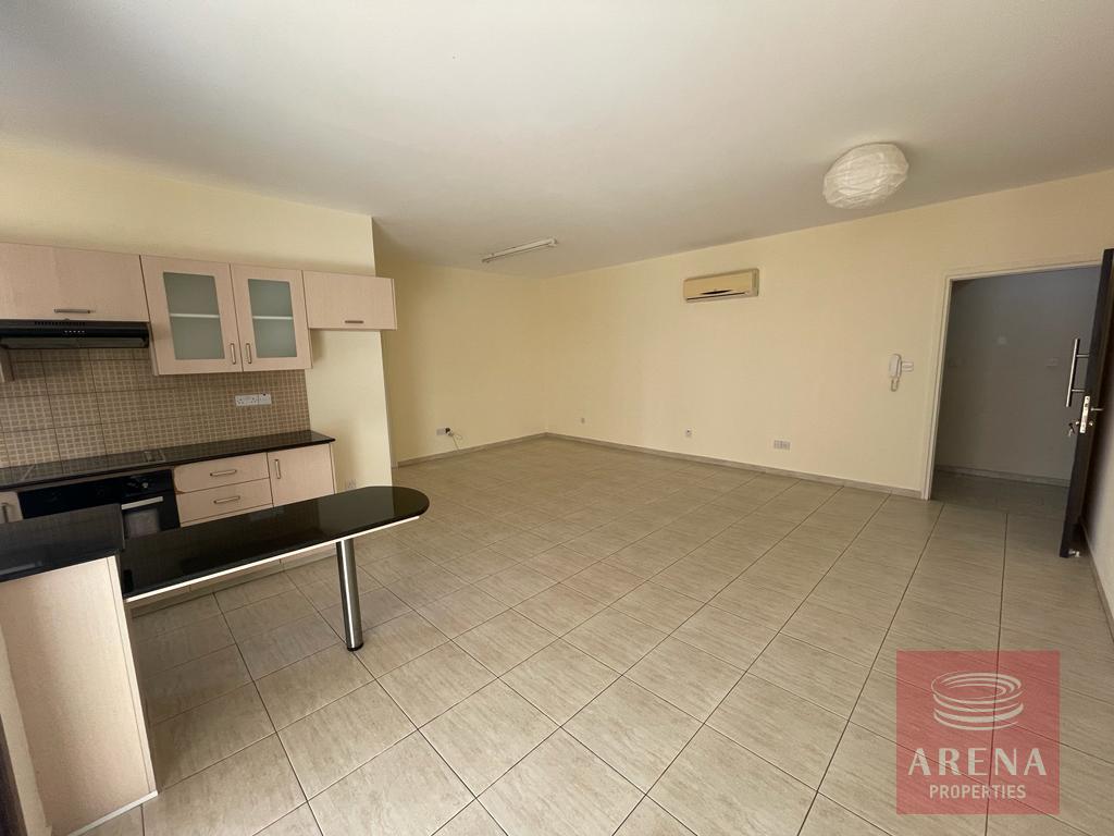 14-ground-floor-apartment-in-kiti-6548