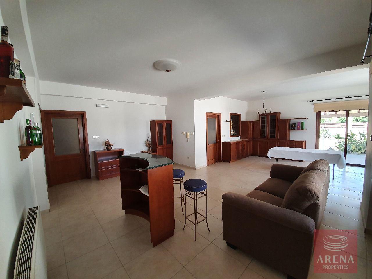 15-5-BED-VILLA-KITI-8125