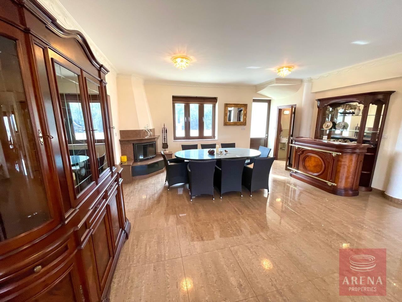 17-VILLA-IN-PROTARAS-9236-5