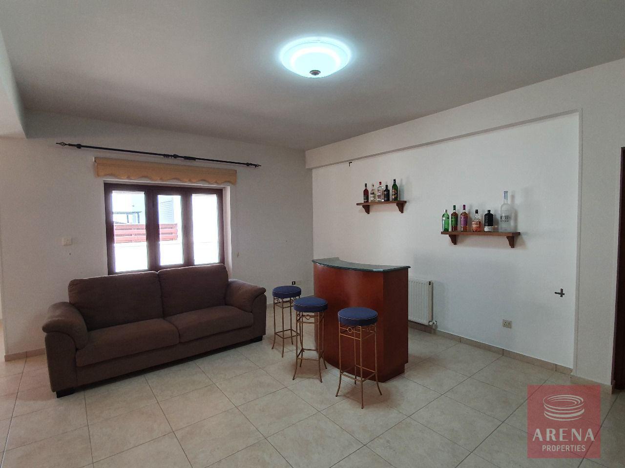 19-5-BED-VILLA-KITI-8125