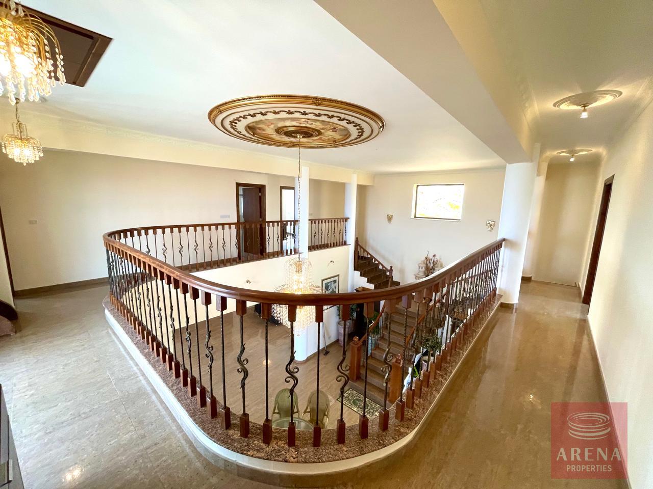 22-VILLA-IN-PROTARAS-9236-5