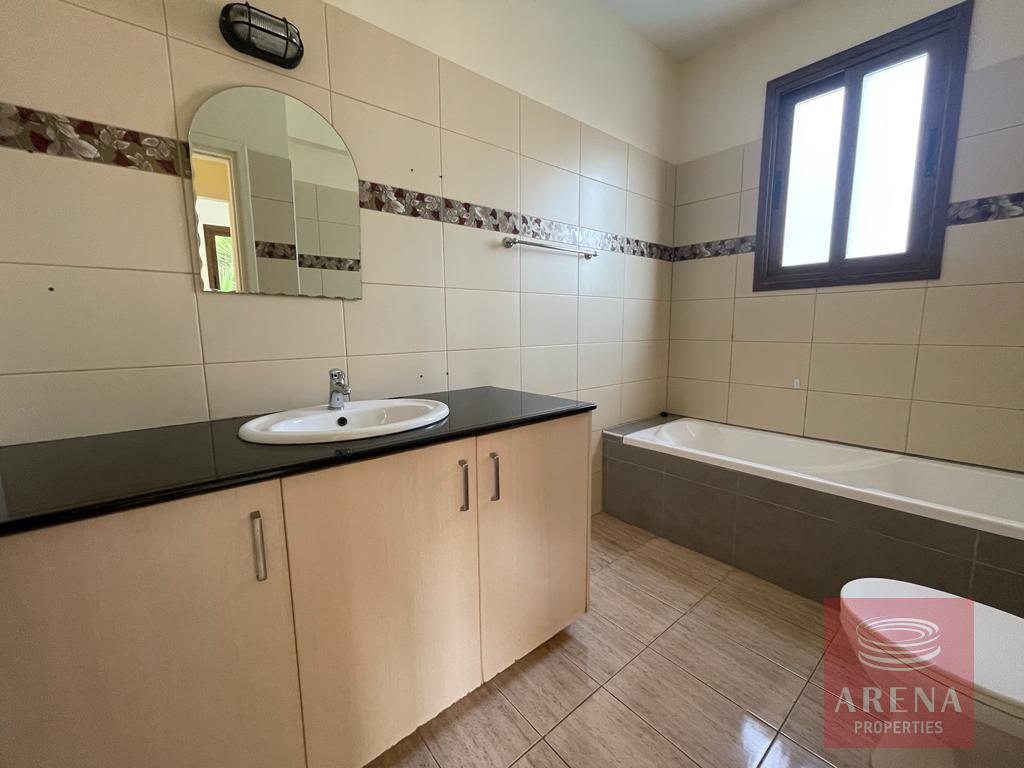 22-ground-floor-apartment-in-kiti-6548