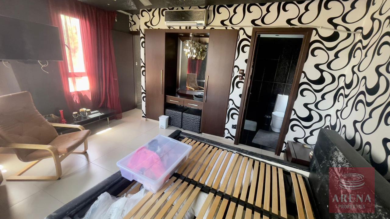 26-4-BED-VILLA-ARADIPPOU-8378-6