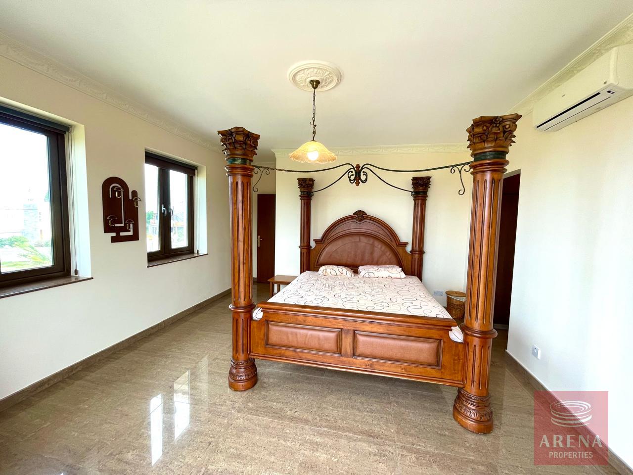 28-VILLA-IN-PROTARAS-9236-5