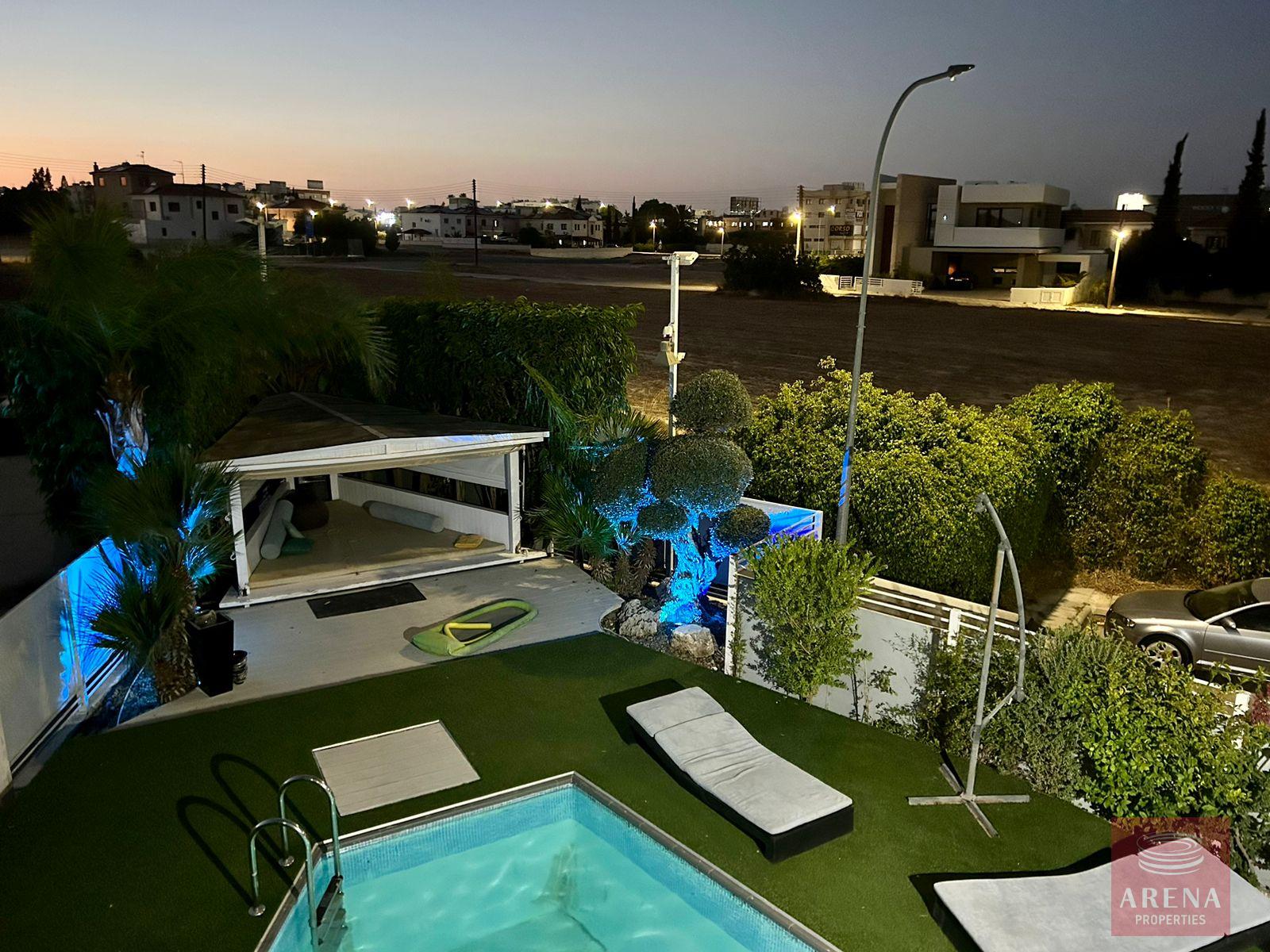 33-4-BED-VILLA-ARADIPPOU-8378-6