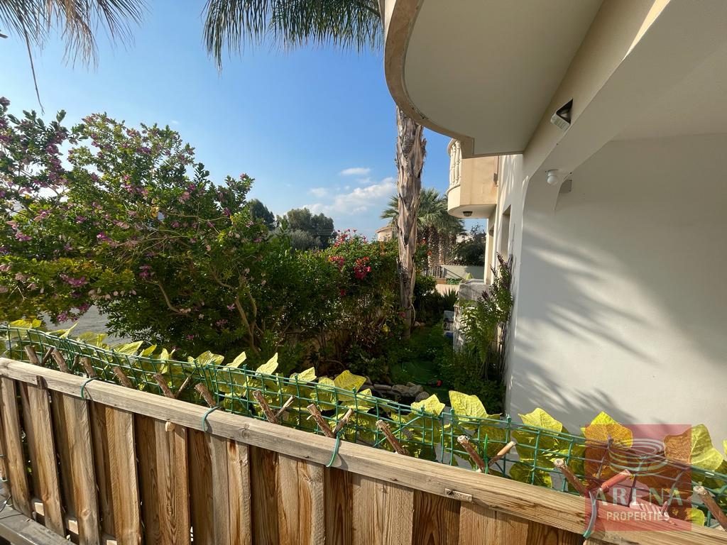 9-ground-floor-apartment-in-kiti-6548