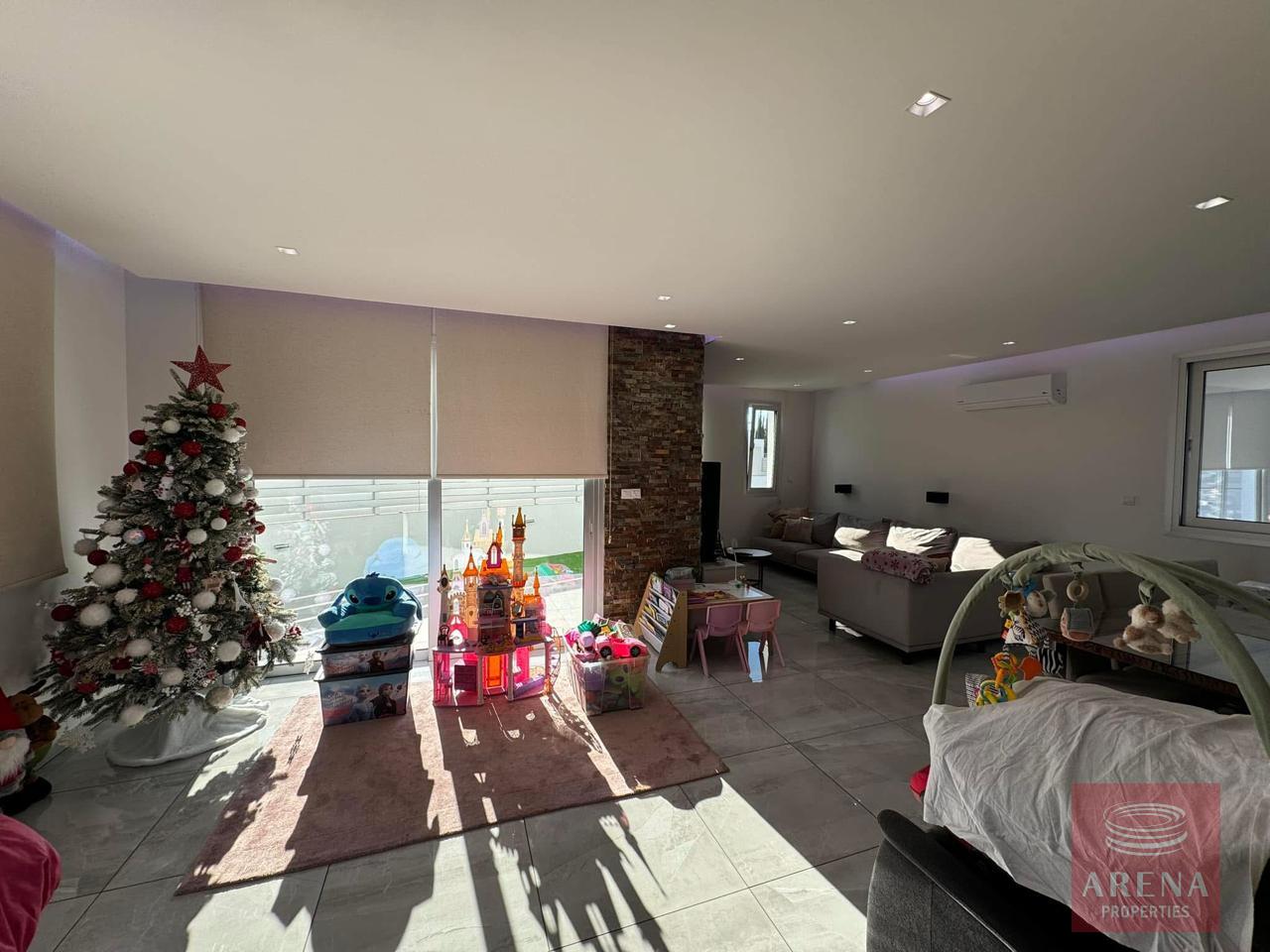 WhatsApp-Image-2024-12-20-at-12.34.36-5