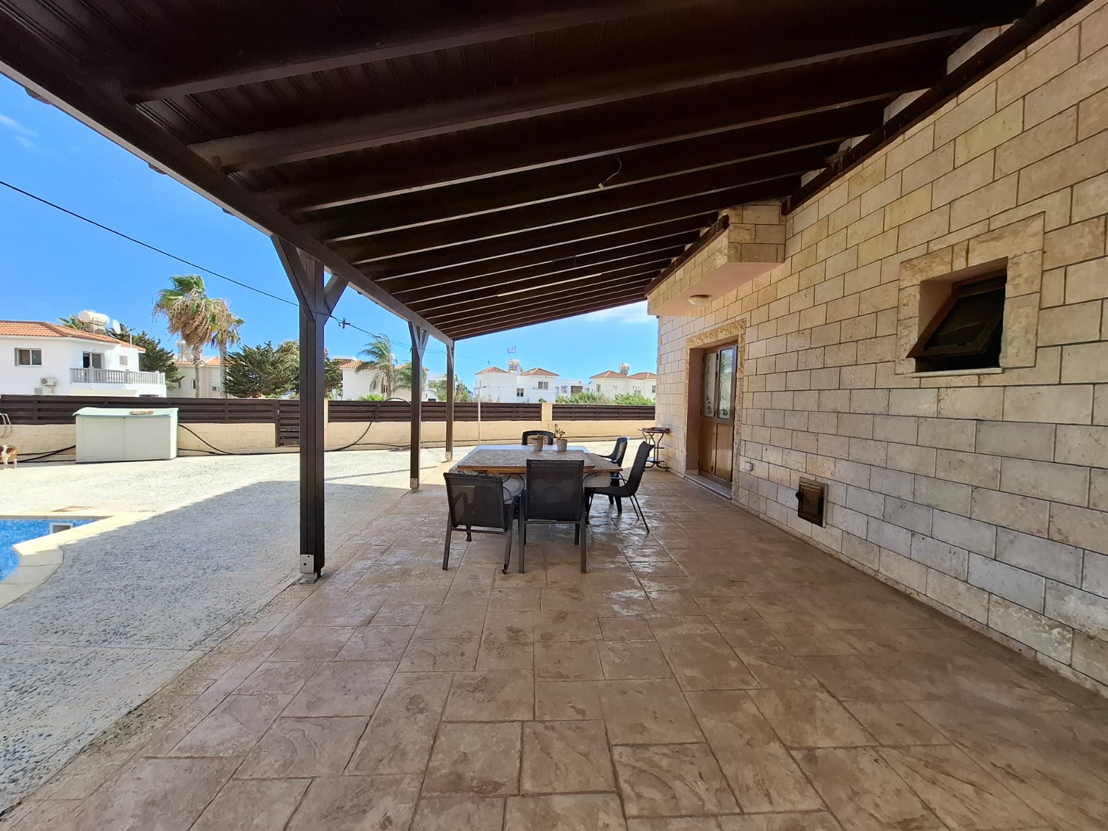 1-VILLA-AYIA-THEKLA-10250-3