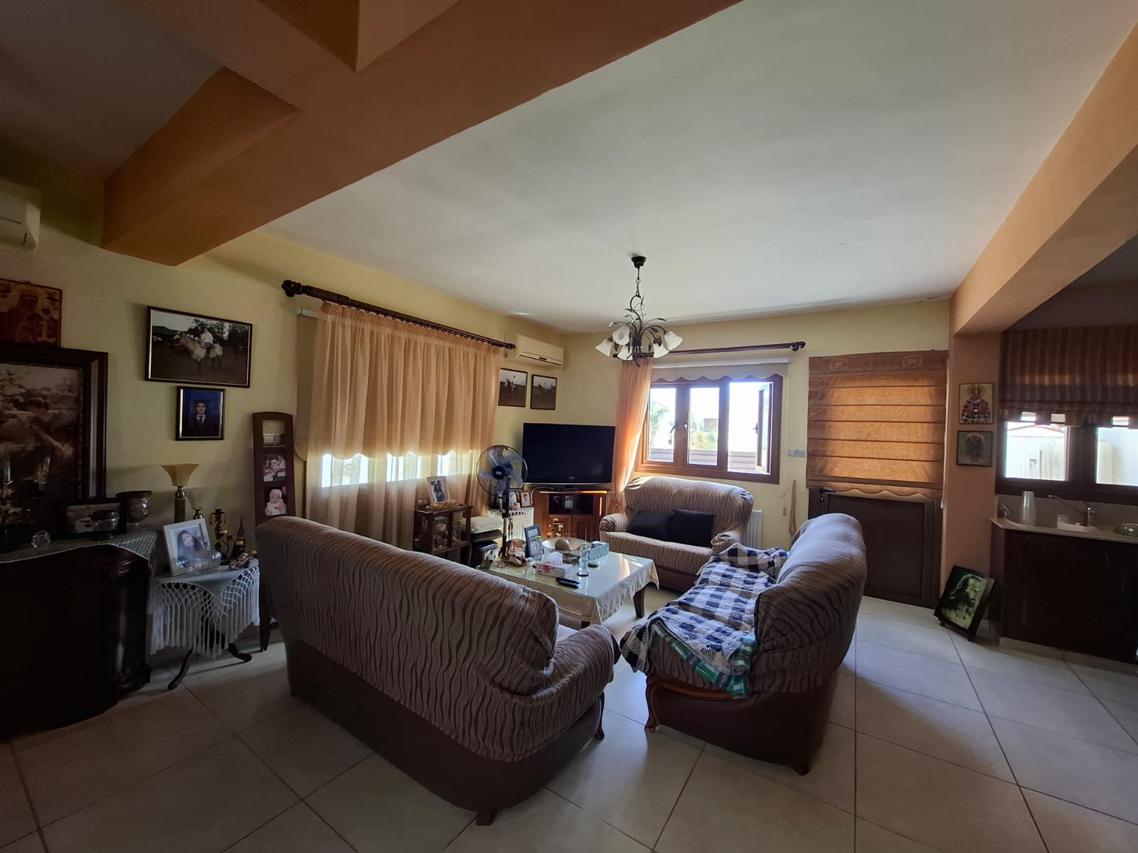 1-VILLA-AYIA-THEKLA-10250-6