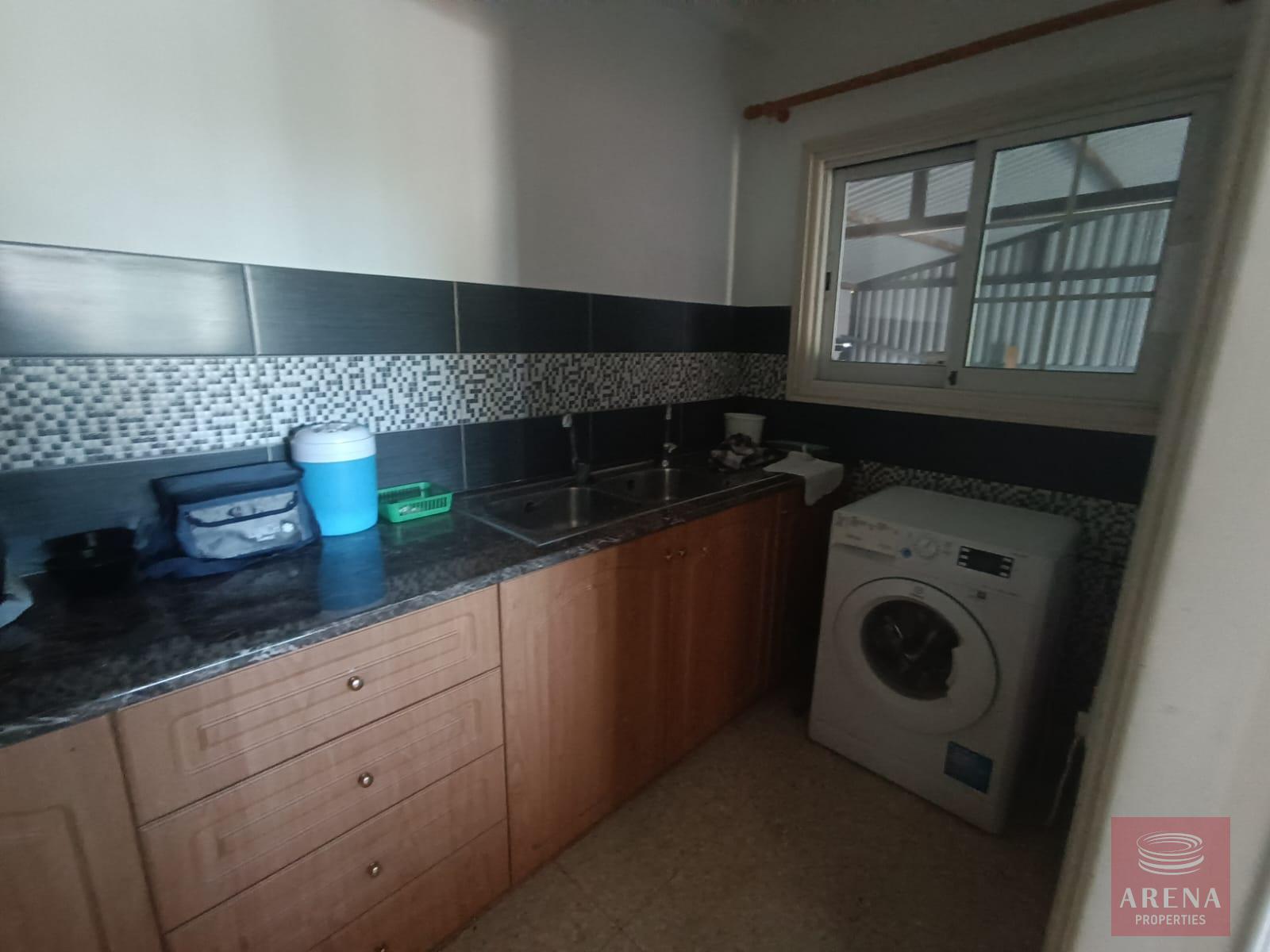 10-4-BED-HOUSE-IN-LARNACA-8013