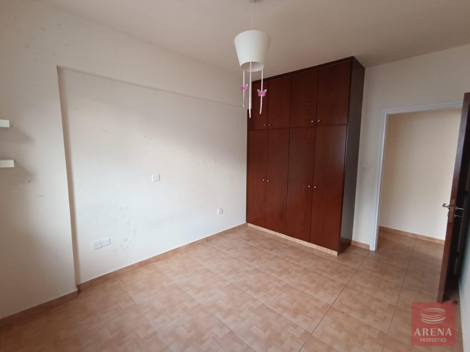 17-3-BED-VILLA-IN-PERVOLIA-8466