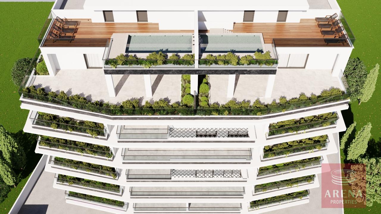 2-APTS-IN-MAKENZY-9077-10