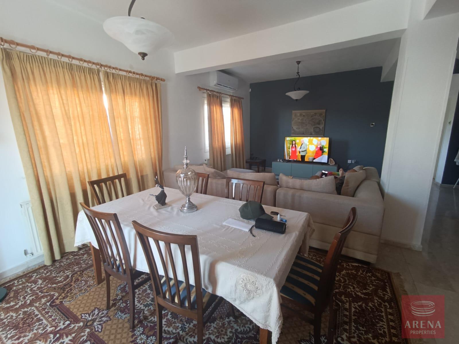 4-4-BED-HOUSE-IN-LARNACA-8013