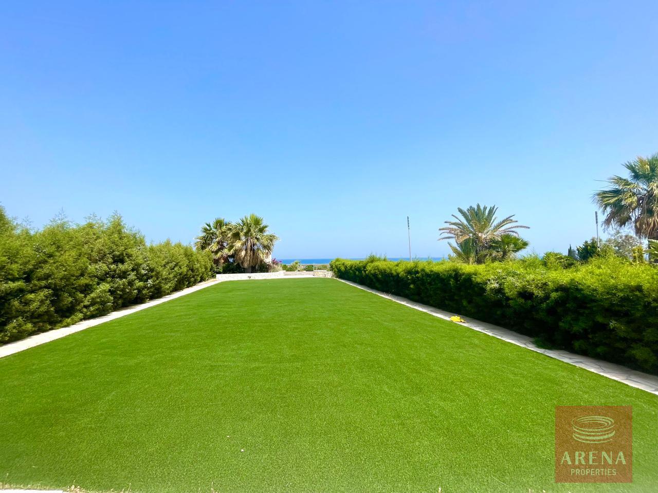 6-5-BED-VILLA-IN-PERVOLIA-8296-1