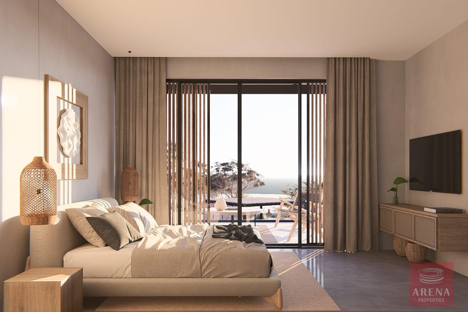 6-APTS-PROTARAS-8825-8