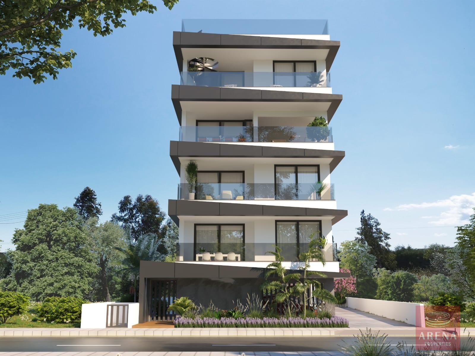 9-2-bed-apts-near-mall-765-4